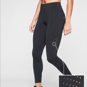 Athleta 7/8 leggings